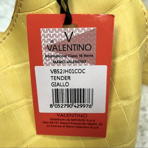 NWT Mario Valentino di Valentino Spa Bag Set - Picture 8 of 8